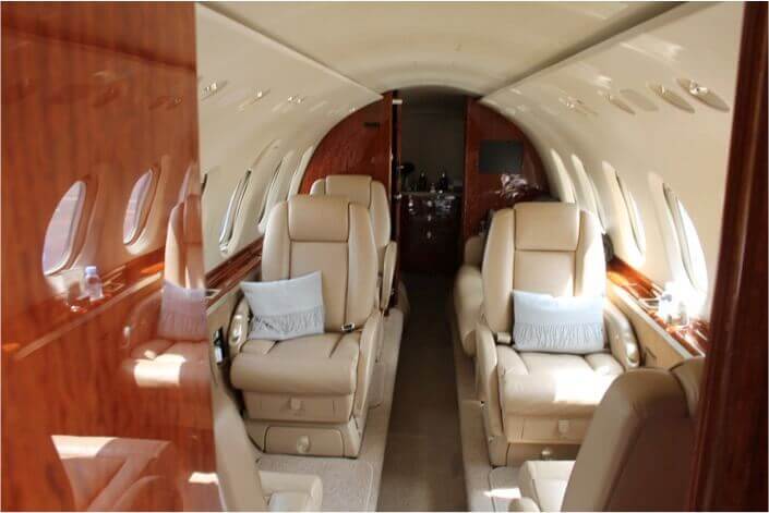 https://www.aerojetme.com/wp-content/uploads/2020/11/beechcraft-750-inside.jpg